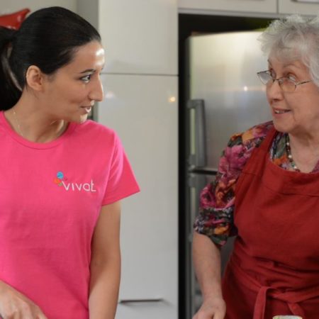 Le maintien à domicile - Vivat, service d'aide à la personne Le maintien à domicile - Vivat, service d'aide à la personne