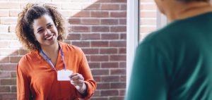 Rejoingre VIVAT en tant qu'assistant(e) de vie - Service d'aide à la personne