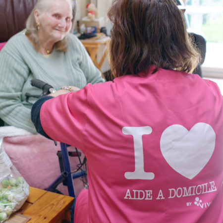 Aide la personne, personne ge, assistante de vie - VIVAT Aide la personne, personne ge, assistante de vie - VIVAT